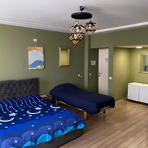 Hotel Driti, Tirana